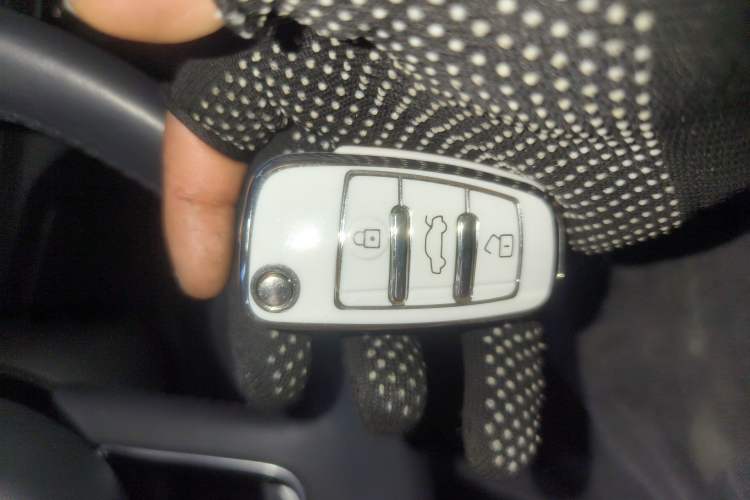 Used Audi Q2L 2021 35 TFSI Fashion Dynamic Model Interior 1