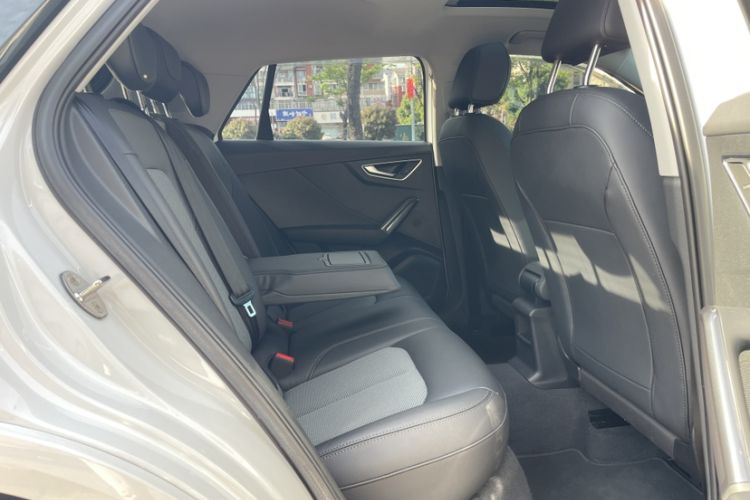 Used Audi Q2L 2021 35 TFSI Fashionable and Elegant Model Interior 2