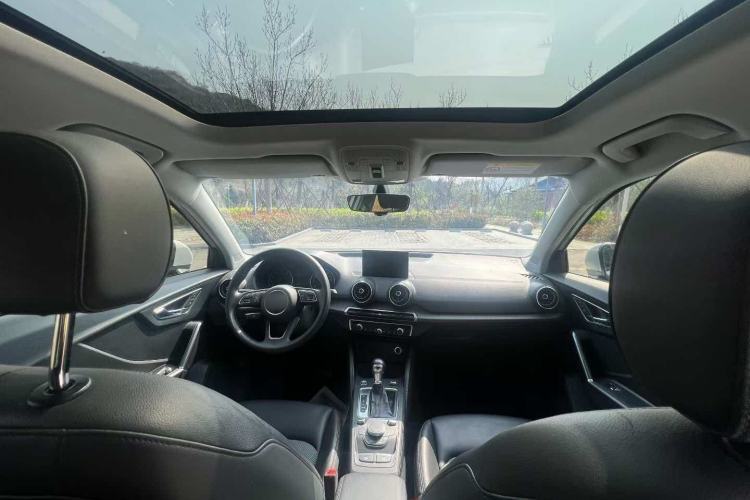 Used Audi Q2L 2021 35 TFSI Fashionable and Elegant Model Interior 2