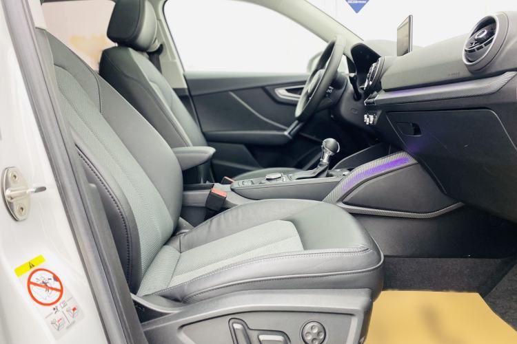 Used Audi Q2L 2021 35 TFSI Fashionable and Elegant Model Interior 3