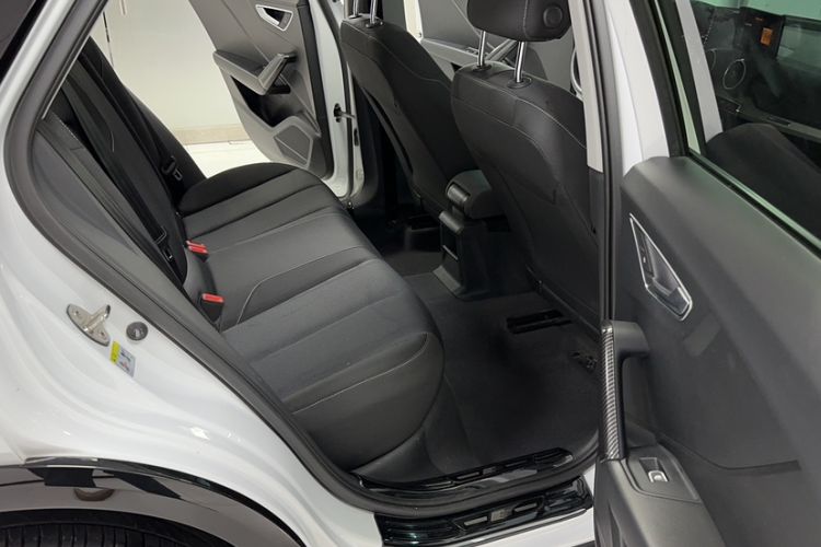 Used Audi Q2L 2021 35 TFSI Progressive Dynamic Edition Interior 4