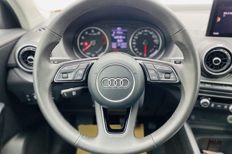Used Audi Q2L 2021 35 TFSI Fashionable and Elegant Model Interior 9