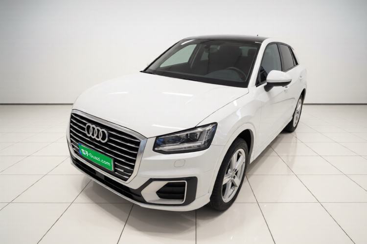 Audi Q2L 2021 35 TFSI Fashionable and Elegant Model usata Guazi used car, China used car export, Used car for sale, Used cars, Cheapest cars for sale