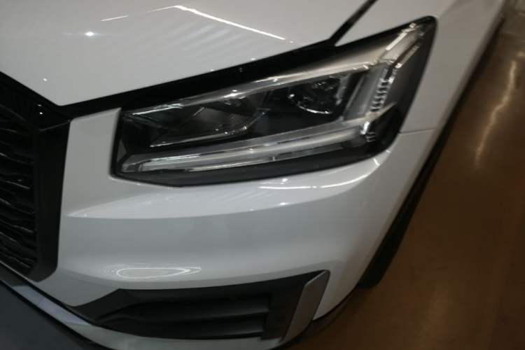 Used Audi Q2L 2021 35 TFSI Progressive Dynamic Edition Left Front Headlight
