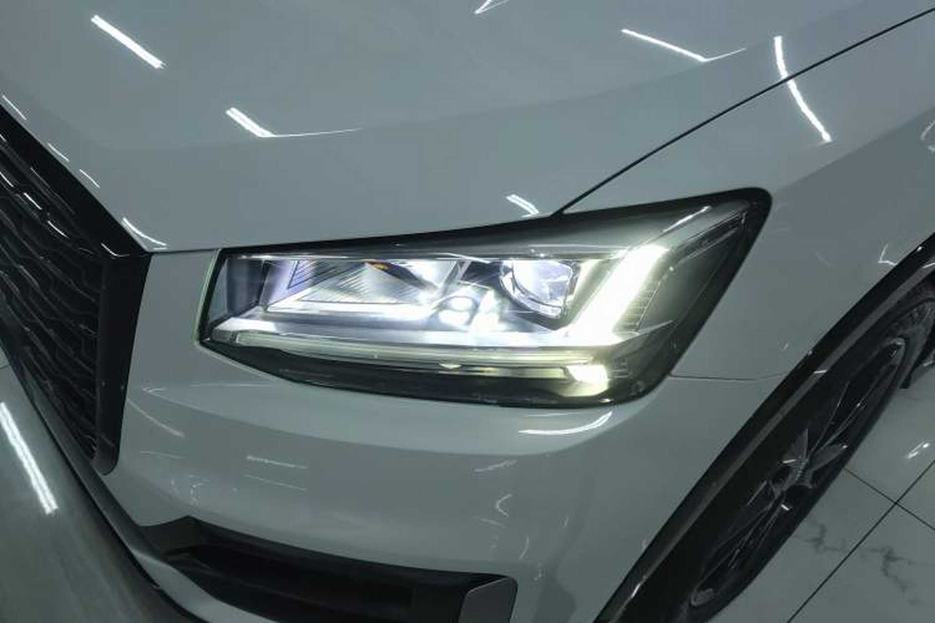 Used Audi Q2L 2021 35 TFSI Fashion Dynamic Model Left Front Headlight