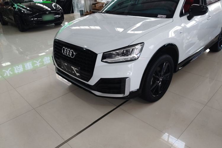 Used Audi Q2L 2021 35 TFSI Fashion Dynamic Model Left Front Headlight