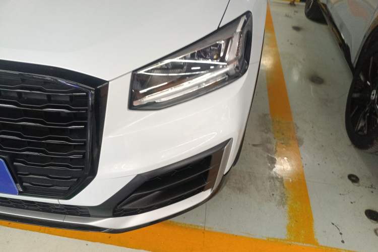 Used Audi Q2L 2021 35 TFSI Progressive Dynamic Edition Left Front Headlight