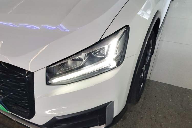 Used Audi Q2L 2021 35 TFSI Progressive Dynamic Edition Left Front Headlight