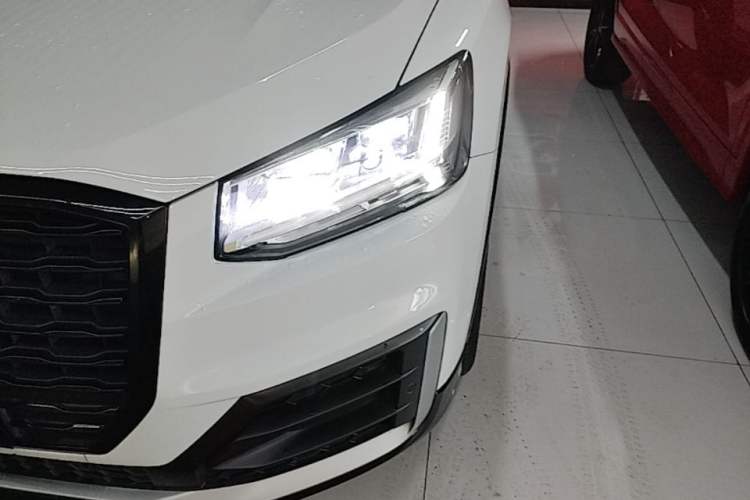 Used Audi Q2L 2021 35 TFSI Progressive Dynamic Edition Left Front Headlight