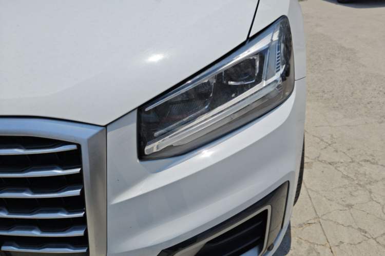 Used Audi Q2L 2021 35 TFSI Fashionable and Elegant Model Left Front Headlight