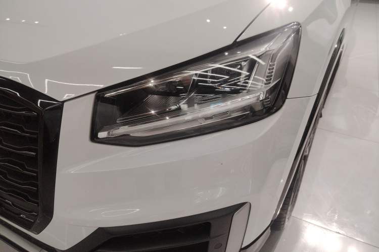 Used Audi Q2L 2021 35 TFSI Progressive Dynamic Edition Left Front Headlight
