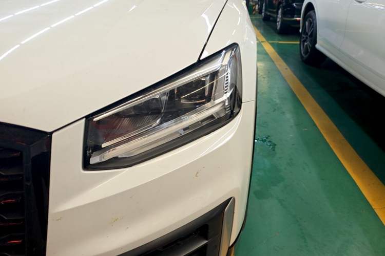 Used Audi Q2L 2021 35 TFSI Fashion Dynamic Model Left Front Headlight