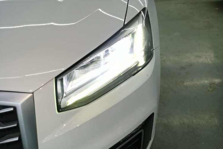 Used Audi Q2L 2021 35 TFSI Fashionable and Elegant Model Left Front Headlight