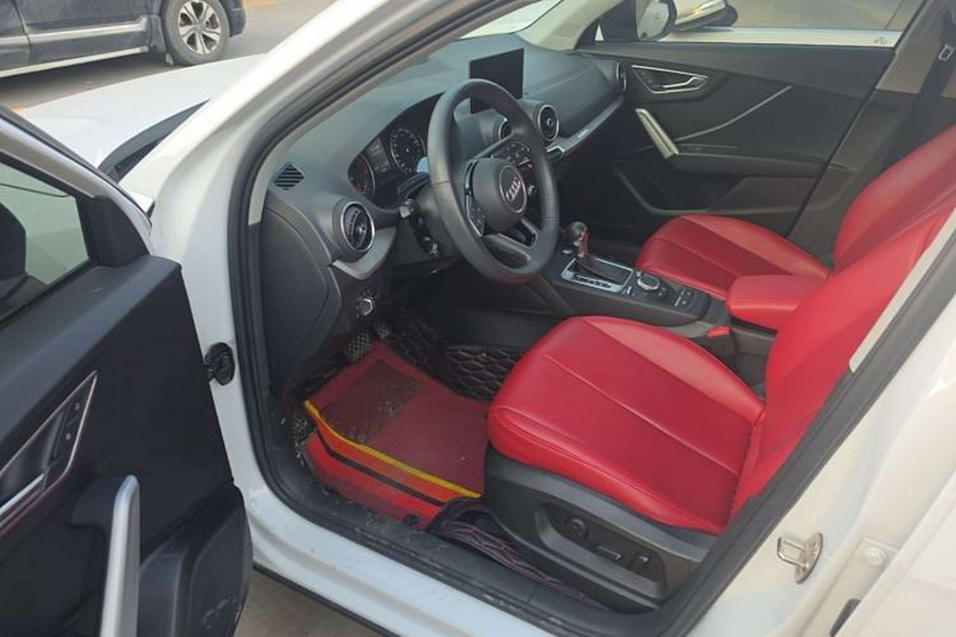 Used Audi Q2L 2021 35 TFSI Progressive Dynamic Edition Left Front Seat