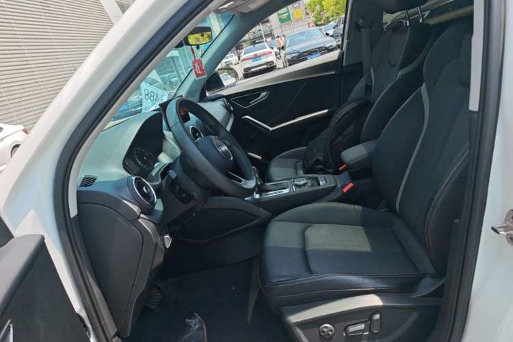Used Audi Q2L 2021 35 TFSI Progressive Dynamic Edition Left Front Seat