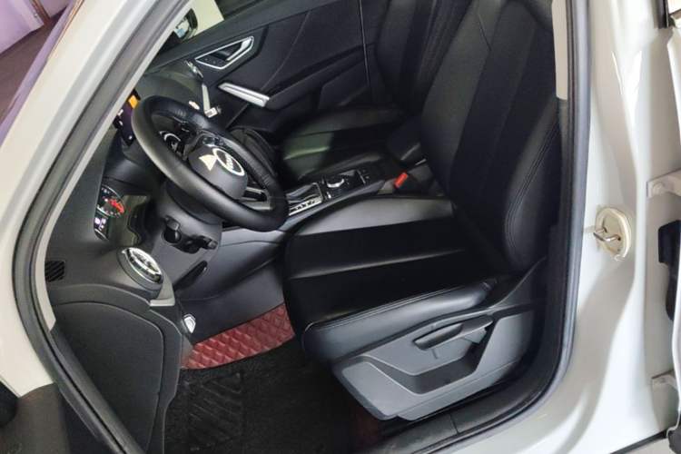 Used Audi Q2L 2021 35 TFSI Progressive Dynamic Edition Left Front Seat