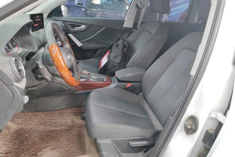 Used Audi Q2L 2021 35 TFSI Progressive Dynamic Edition Left Front Seat