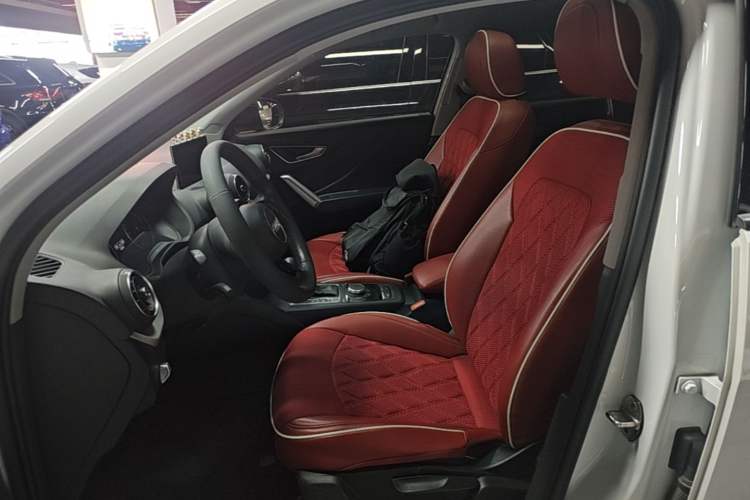 Used Audi Q2L 2021 35 TFSI Progressive Dynamic Edition Left Front Seat