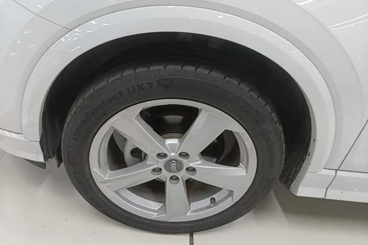 Used Audi Q2L 2021 35 TFSI Fashionable and Elegant Model Left Front Wheel Hub