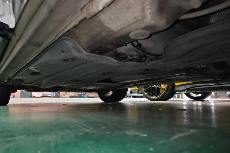 Used Audi Q2L 2021 35 TFSI Progressive Dynamic Edition Left Side Sill