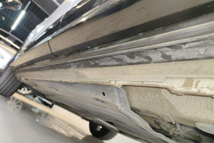 Used Audi Q2L 2021 35 TFSI Fashion Dynamic Model Left Side Sill