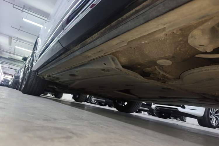 Used Audi Q2L 2021 35 TFSI Progressive Dynamic Edition Left Side Sill