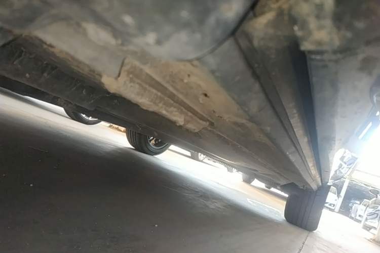 Used Audi Q2L 2021 35 TFSI Progressive Dynamic Edition Left Side Sill