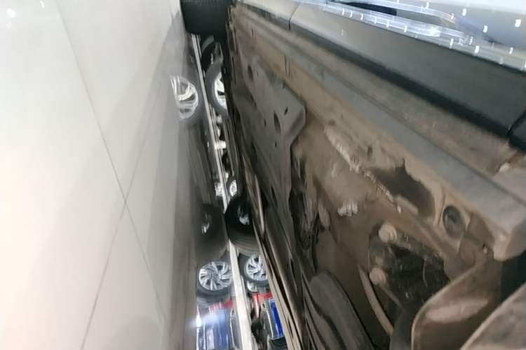 Used Audi Q2L 2021 35 TFSI Progressive Dynamic Edition Left Side Sill