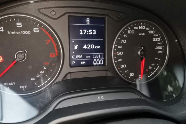 Used Audi Q2L 2021 35 TFSI Progressive Dynamic Edition Odometer Close Up