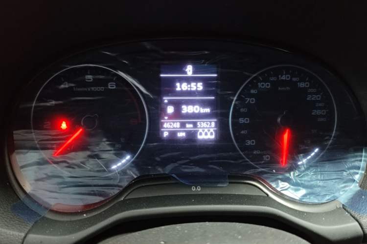 Used Audi Q2L 2021 35 TFSI Progressive Dynamic Edition Odometer Close Up