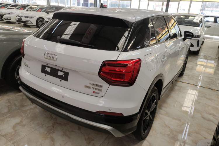 Used Audi Q2L 2021 35 TFSI Progressive Dynamic Edition Rear Right 45 Deg