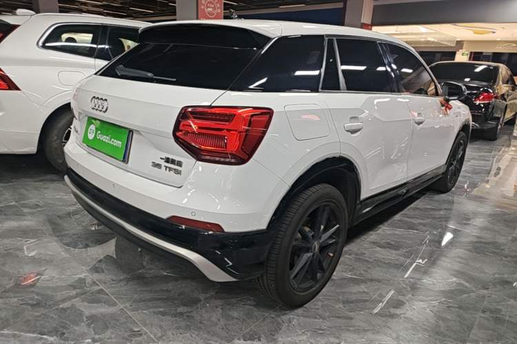 Used Audi Q2L 2021 35 TFSI Progressive Dynamic Edition Rear Right 45 Deg