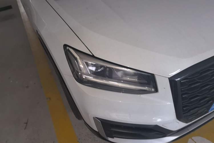 Used Audi Q2L 2021 35 TFSI Progressive Dynamic Edition Right Front Headlight