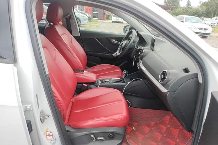Used Audi Q2L 2021 35 TFSI Progressive Dynamic Edition Right Front Seat