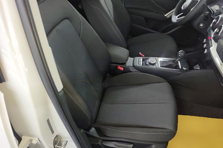 Used Audi Q2L 2021 35 TFSI Progressive Dynamic Edition Right Front Seat