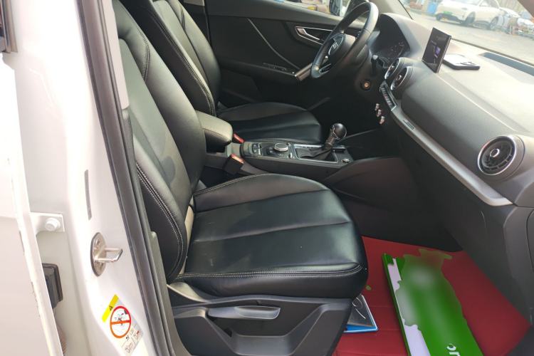 Used Audi Q2L 2021 35 TFSI Progressive Dynamic Edition Right Front Seat