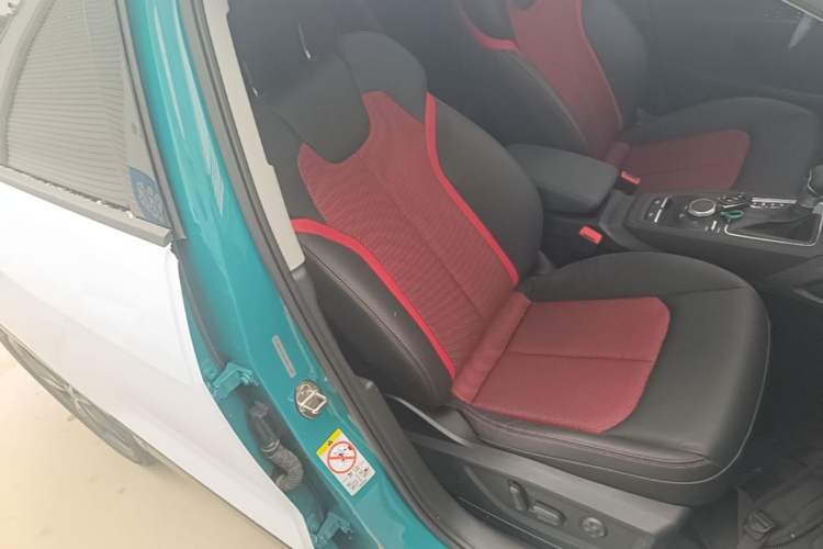 Used Audi Q2L 2021 35 TFSI Fashion Dynamic Model Right Front Seat