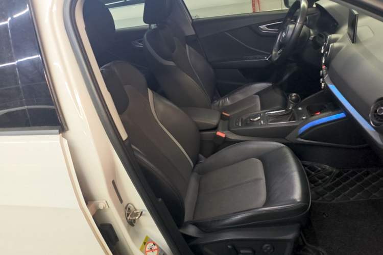 Used Audi Q2L 2021 35 TFSI Fashion Dynamic Model Right Front Seat