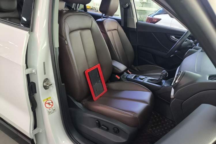 Used Audi Q2L 2021 35 TFSI Progressive Dynamic Edition Right Front Seat