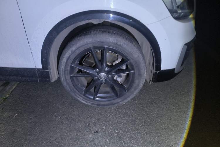 Used Audi Q2L 2021 35 TFSI Fashion Dynamic Model Right Front Wheel Hub