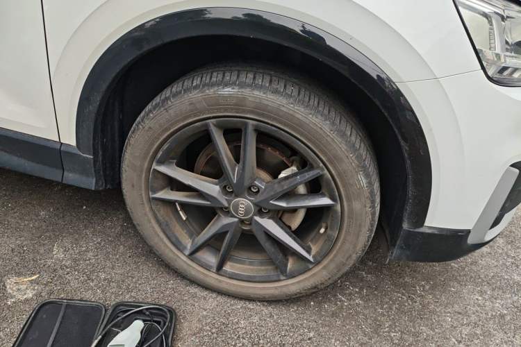 Used Audi Q2L 2021 35 TFSI Fashion Dynamic Model Right Front Wheel Hub