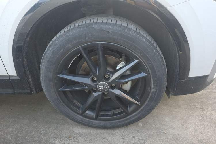 Used Audi Q2L 2021 35 TFSI Progressive Dynamic Edition Right Front Wheel Hub