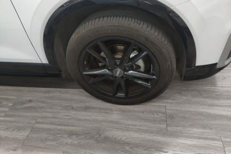 Used Audi Q2L 2021 35 TFSI Progressive Dynamic Edition Right Front Wheel Hub