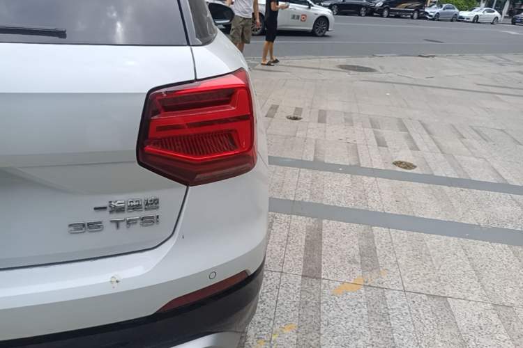 Used Audi Q2L 2021 35 TFSI Progressive Dynamic Edition Right Rear Taillight