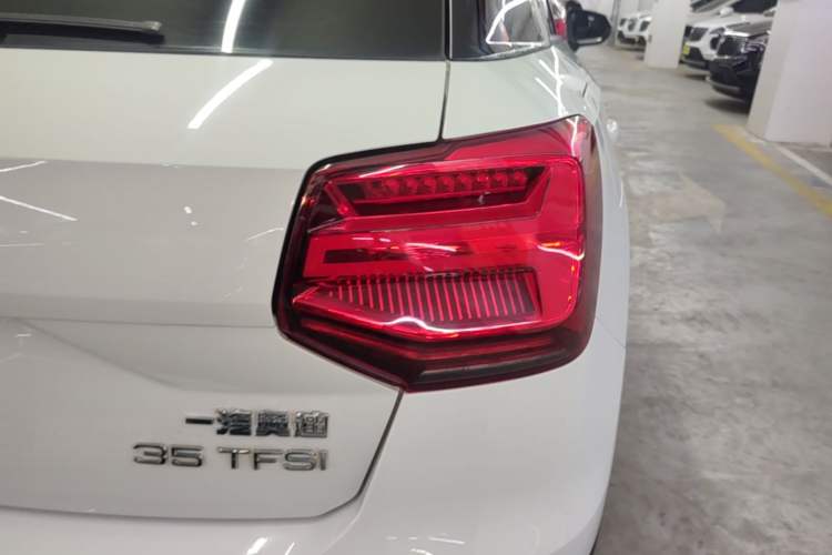 Used Audi Q2L 2021 35 TFSI Progressive Dynamic Edition Right Rear Taillight