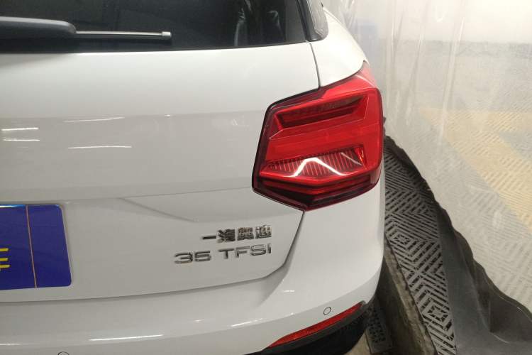 Used Audi Q2L 2021 35 TFSI Progressive Dynamic Edition Right Rear Taillight