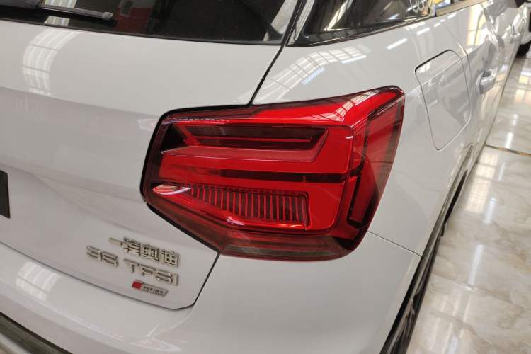 Used Audi Q2L 2021 35 TFSI Progressive Dynamic Edition Right Rear Taillight