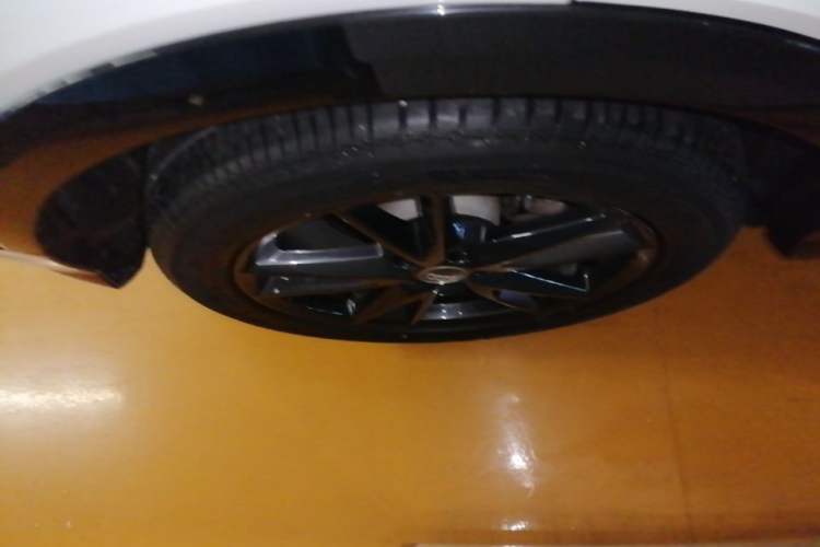 Used Audi Q2L 2021 35 TFSI Progressive Dynamic Edition Right Rear Wheel Hub