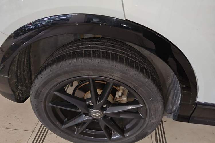 Used Audi Q2L 2021 35 TFSI Fashion Dynamic Model Right Rear Wheel Hub