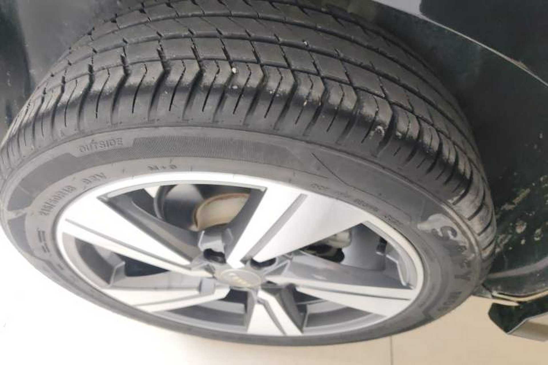 Used Audi Q2L 2021 35 TFSI Fashion Dynamic Model Right Rear Wheel Hub